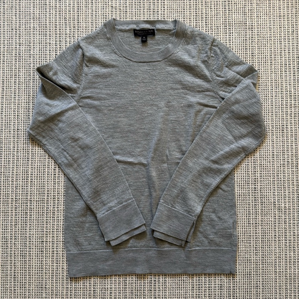 Banana Republic Women’s 100% Merino Wool Sweater